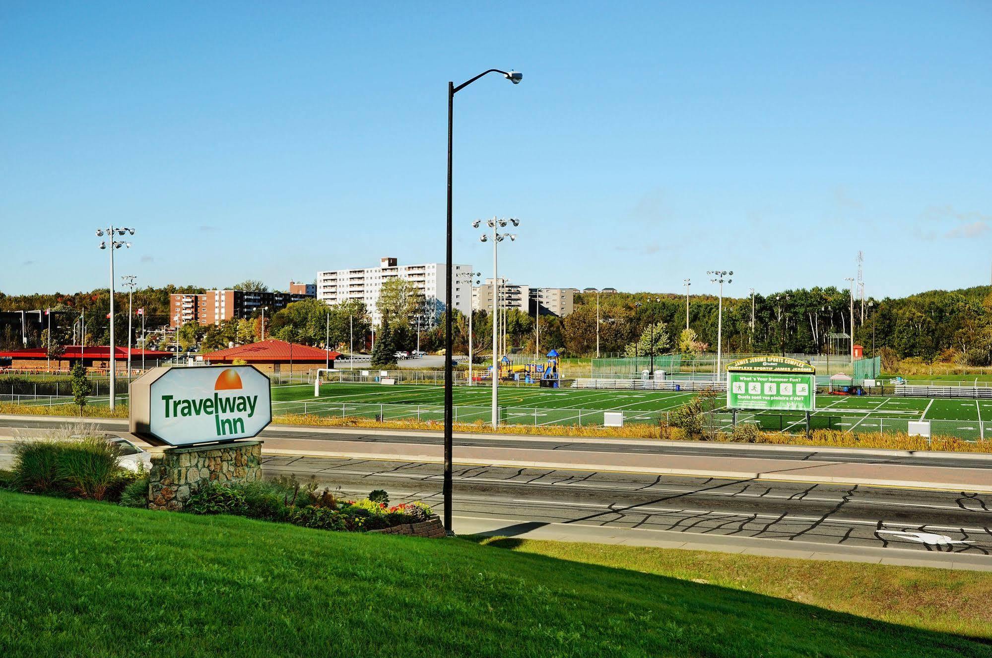 Travelway Inn Sudbury Exterior foto